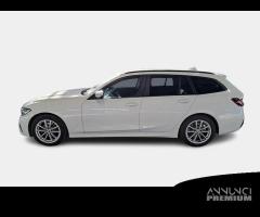 BMW 318 48V Business Advantage Touring auto