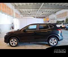 NISSAN QASHQAI 1.5 dCi 110 Business - 2