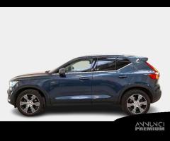 VOLVO XC40 B4 AWD automatico Inscription