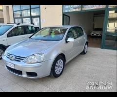 VOLKSWAGEN Golf 5ª 06. 2007 cv 105