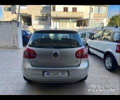 VOLKSWAGEN Golf 5ª 06. 2007 cv 105 - 15