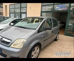 OPEL Meriva 03/2010 gpl motore da rivedere