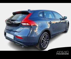 VOLVO V40 D3 Geartronic Business Plus 5 PORTE