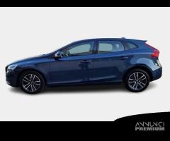 VOLVO V40 D3 Geartronic Business Plus 5 PORTE