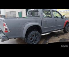 Isuzu rodeo d-max 2.5 td anno 2011 4Jk1-TC per ric