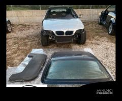 BMW serie 3 E46 cabrio 325i per ricambi (2a)