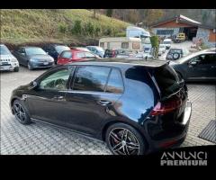 Volkswagen Golf GTI Performance 2.0 TSI anno 2017 - 6