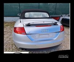 Audi Tt 8j roadstar 2.0 tfsi per ricambi (2a)