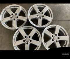 4 CERCHI LEGA DA 17 USATI AUDI A 4 3431568