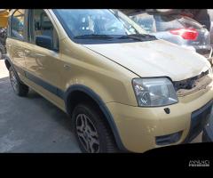 Fiat Panda 1.3 Multijet 4x4 2007 per ricambi (2a)