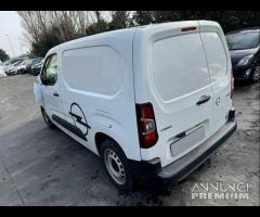 Ricambi usati OPEL COMBO E VAN 1.5 diesel- YH01