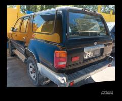 Toyota 4 runner 1994 per ricambi (2a)