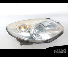 8200629470B FANALE ANTERIORE DX RENAULT TWINGO II