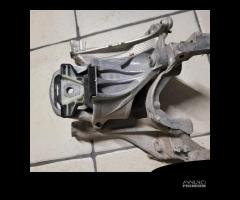 Supporto telaio motore destro e sinistro audi A4 - 9