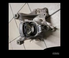 Supporto telaio motore destro e sinistro audi A4 - 11