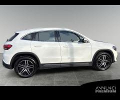 Mercedes-Benz GLA GLA-H247 2020 Benzina 180 S...