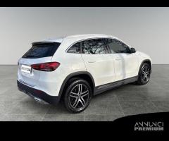 Mercedes-Benz GLA GLA-H247 2020 Benzina 180 S...