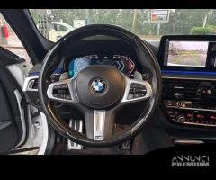 BMW Serie 5 G31 2020 Touring LCI D 530d Touri... - 19