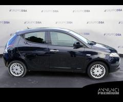 Lancia Ypsilon III 2015 Benzina 1.2 Gold 69cv - 4