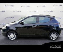 Lancia Ypsilon III 2015 Benzina 1.2 Gold 69cv - 6