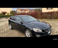 Volvo V60 D3 Geartronic Momentum - 7