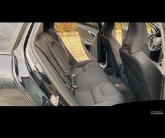 Volvo V60 D3 Geartronic Momentum - 12