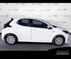 Toyota Yaris IV 2020 1.5h Active - 4