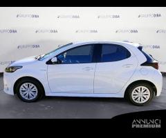 Toyota Yaris IV 2020 1.5h Active - 8