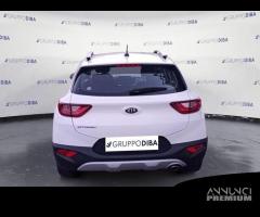 KIA Stonic Benzina 1.2 dpi Urban gpl 82cv - 4