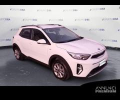 KIA Stonic Benzina 1.2 dpi Urban gpl 82cv - 6