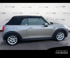 MINI Mini Cabrio 2016 Diesel 1.5 Cooper D Boost - 4