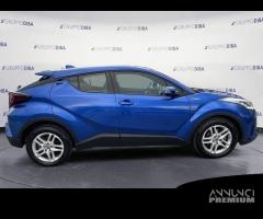 Toyota C-HR 1.8H ACT MY20 - 4