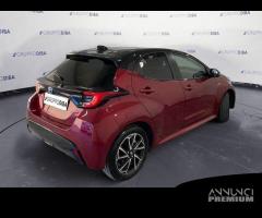 Toyota Yaris IV 2020 1.5h Style - 4