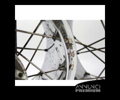 CERCHI ANTERIORE POSTERIORE TUBELESS MOTO GUZZI CA - 10