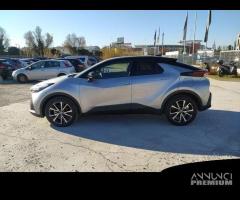 Toyota C-HR 2.0 HEV FWD TREND - 8