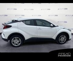 Toyota C-HR I 2020 1.8h Active e-cvt