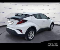 Toyota C-HR I 2020 1.8h Active e-cvt - 6