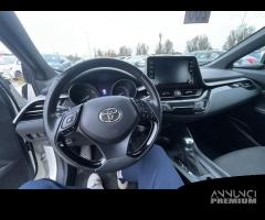 Toyota C-HR I 2020 1.8h Active e-cvt - 15