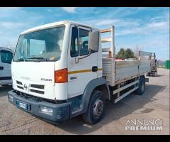 Nissan atleon 120 cassone fisso 5.30m