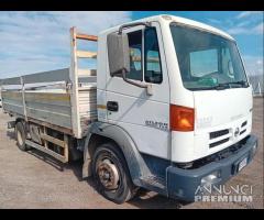 Nissan atleon 120 cassone fisso 5.30m