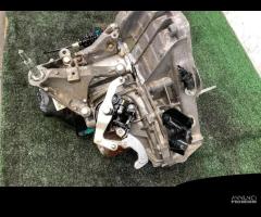 CAMBIO MANUALE COMPLETO DACIA Duster Serie JR5083