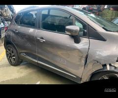 Ricambi usati per Renault Captur 1.5 DCI del 2017 - 3