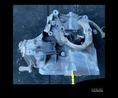 Cambio meccanico usato Ford Focus MK4 1.5 TDCI - 1