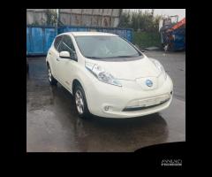 Muso musata nissan leaf