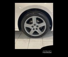 Volkswagen Golf 2.0 TDI 110HP HIGHLINE - 19