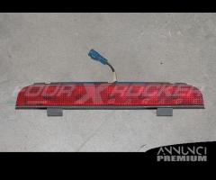 Fanale 3° stop portellone Suzuki Grand Vitara - 1