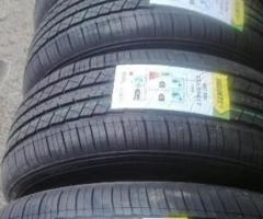 4completo di 4 gomme. Nuove. 255 65 17. delinte