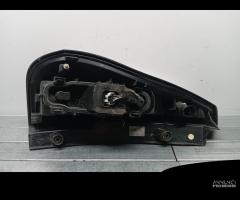 STOP FANALE POSTERIORE DESTRO RENAULT Scenic Serie - 4