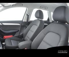 AUDI Q3 2.0 TDI 120 CV Business - 9