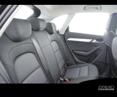 AUDI Q3 2.0 TDI 120 CV Business - 11